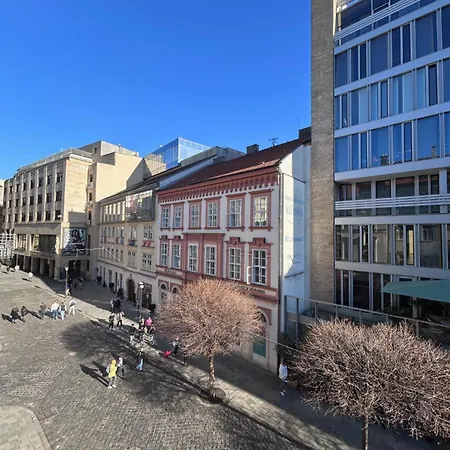 New Modern Comfort In The Heart Of Bratislavas Old Town * براتسيلافا