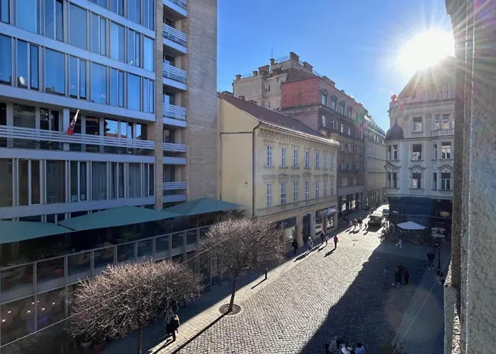Апартаменты New Modern Comfort In The Heart Of Bratislavas Old Town *